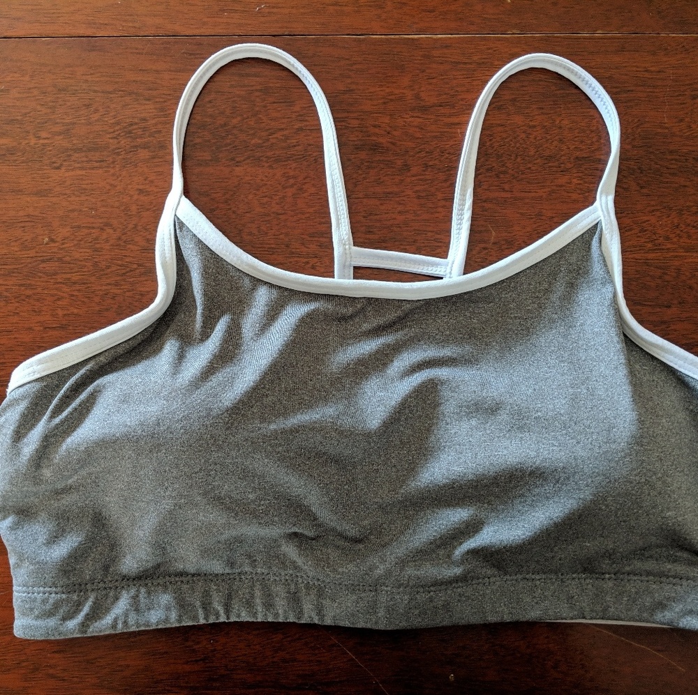 Fabletics sports bra